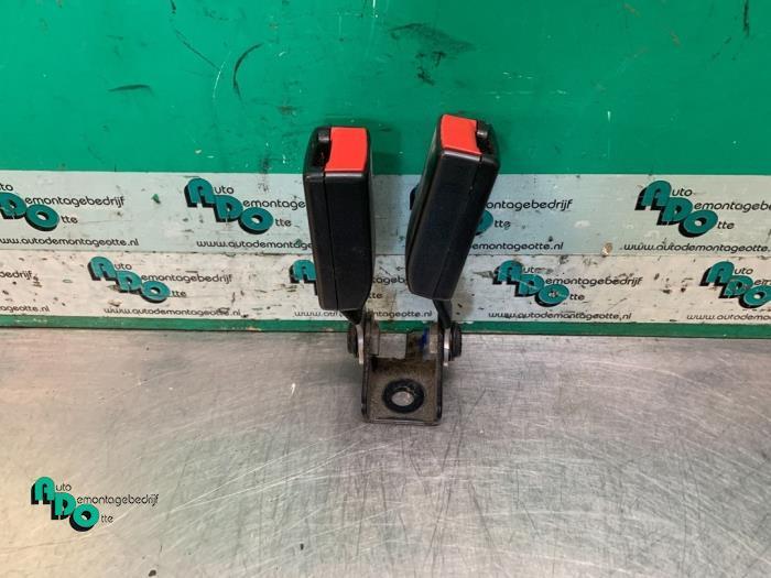 Veiligheidsgordel Insteek rechts-achter van een Saab 9-3, Auto-onderdelen, Interieur en Bekleding, Saab, Gebruikt, 3 maanden garantie