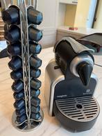 Cafetière Magimix Nespresso, support et 160 capsules, Machine à espresso, Réservoir d'eau amovible, Dosettes et capsules de café
