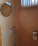 WC accessoires - spiegel, zeephouder, WC rolhouder, handdoek, Huis en Inrichting, Badkamer | Badtextiel en Accessoires, Ophalen