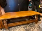 Table basse entièrement en chêne, Maison & Meubles, Enlèvement, Comme neuf