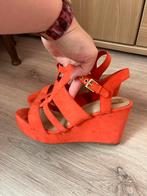 BERSHKA sandalen hoge hak - 36 / sandales talon haut - 36, Vêtements | Femmes, Chaussures, Enlèvement ou Envoi, Chaussures à haut talons