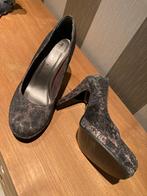 Pumps Tamaris 37, Kleding | Dames, Schoenen, Tamaris, Pumps, Overige kleuren, Verzenden