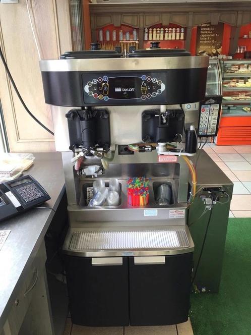 Taylor C606 jsmachine  ijs + 5x shake smaken, Carpigiani,, Elektronische apparatuur, IJsmachines, Gebruikt, Koelelement, Ophalen of Verzenden