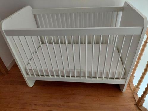 Ledikant babybed babywieg 120cm60cm, Kinderen en Baby's, Babywiegjes en Ledikanten, Gebruikt, Ledikant, Ophalen