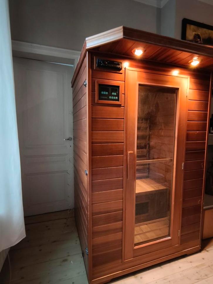 Vrijstaande 100% cederhouten infraroodsauna, Sport en Fitness, Sauna, Zo goed als nieuw, Complete sauna, Infrarood, Ophalen