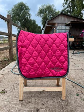 Harry horse full dressuur roze beschikbaar voor biedingen