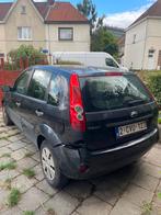 Ford fiesta 1.3 essence ( surchauffe), Auto's, 1299 cc, 4 cilinders, Blauw, 5 deurs