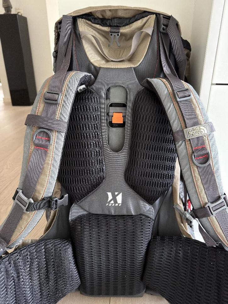 Rugzak The North Face Outdoor 60, Sport en Fitness, Bergsport en Wandelen, Gebruikt, Rugzak, Ophalen