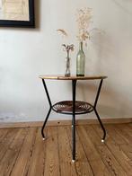 Table d'appoint vintage des années 60, Enlèvement