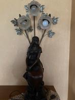 Decoratieve lamp met vrouwenlichaam en bloemenmotief, Ophalen, Zo goed als nieuw