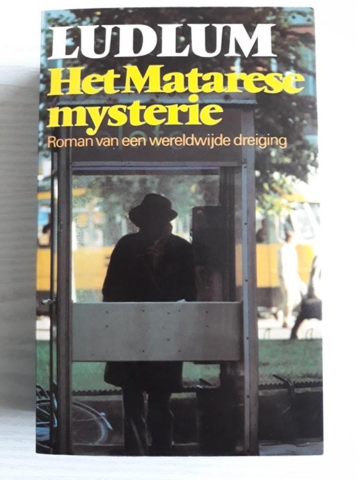 Boek Ludlum – Het Matarese mysterie, Boeken, Thrillers, Gelezen, Ophalen of Verzenden