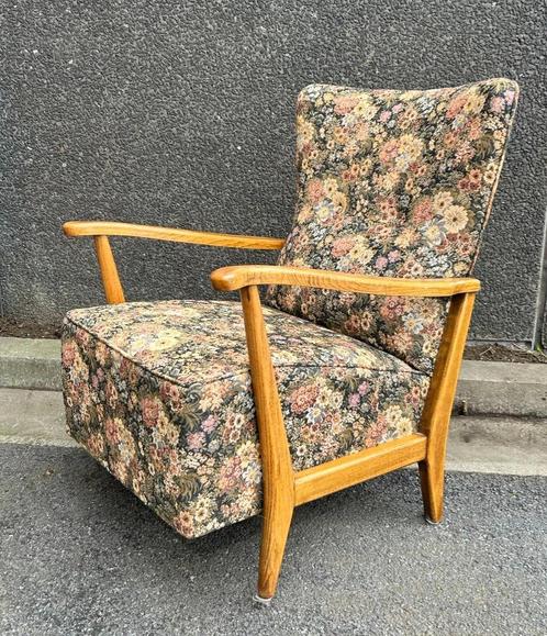 Magnifique fauteuil « mamie » vintage des années 1950, Antiquités & Art, Curiosités & Brocante, Enlèvement ou Envoi