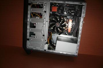 desktop pc defect voor parts ryzen 3400g, Enlèvement ou Envoi, SSD