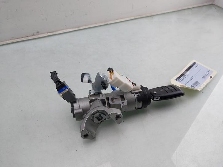 CONTACTSLOT + SLEUTEL Kia Picanto (JA) (|819101Y000|), Auto-onderdelen, Overige Auto-onderdelen, Kia, Gebruikt