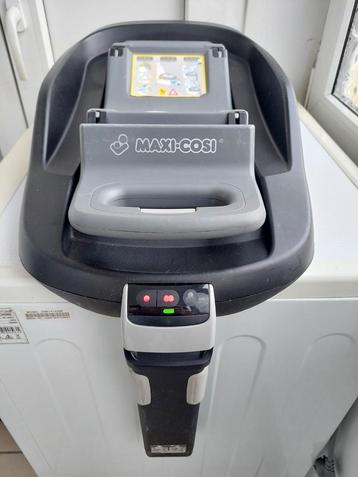 Maxi-Cosi FamilyFix Base  beschikbaar voor biedingen
