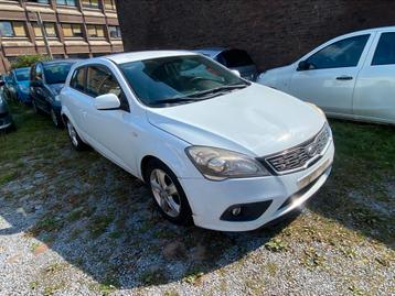 KIA PROCEED 1.6CRDI 66KW/2011/CLIM/EURO 5/ROULE BIEN beschikbaar voor biedingen