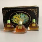 Prachtig zeldzaam Russisch vintage parfumsetje, Ophalen of Verzenden, Zo goed als nieuw, Miniatuur, Gevuld