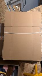 Boîtes/carton/boîtes d'expédition, Enlèvement, Comme neuf