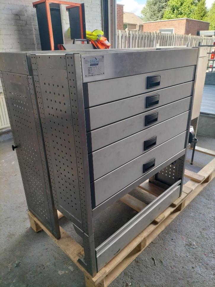 Aluca kast (2438) L 101 B 32 H 115 €649, Auto diversen, Auto-accessoires, Zo goed als nieuw, Ophalen