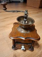 2 koffiemolens, Antiquités & Art, Antiquités | Ustensiles de cuisine, Enlèvement