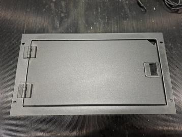 Adam Hall 19 inch rackdeur, 6U beschikbaar voor biedingen