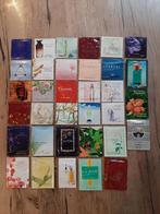34 échantillons/lingettes de parfum d'Yves Rocher, Collections, Échantillon ou Testeur, Comme neuf, Plein, Enlèvement ou Envoi