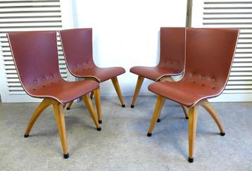 Prachtige set van 4 vintage midcentury stoelen beschikbaar voor biedingen