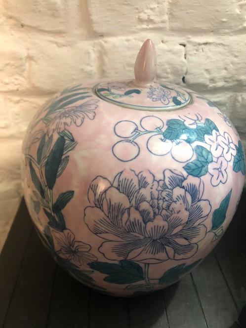 Postiche ou vase rose et bleu vintage chinois, Antiquités & Art, Antiquités | Vases