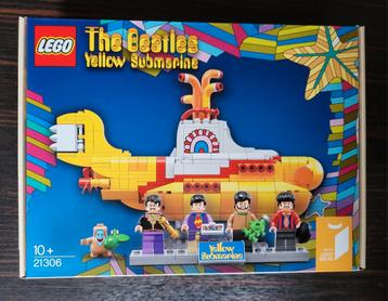 Lego The Beatles Yellow Submarine mint in box beschikbaar voor biedingen