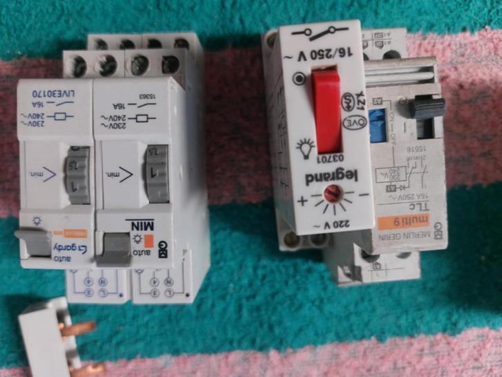 elektrische automaten en meer, Doe-het-zelf en Bouw, Elektriciteit en Kabels, Gebruikt, Overige typen, Ophalen of Verzenden
