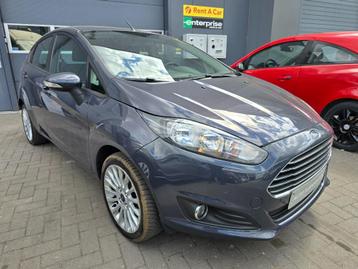 Ford Fiesta 1.2i 2013 Airco + Garantie beschikbaar voor biedingen