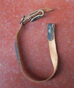 Jugulaire Casque allemand, Enlèvement