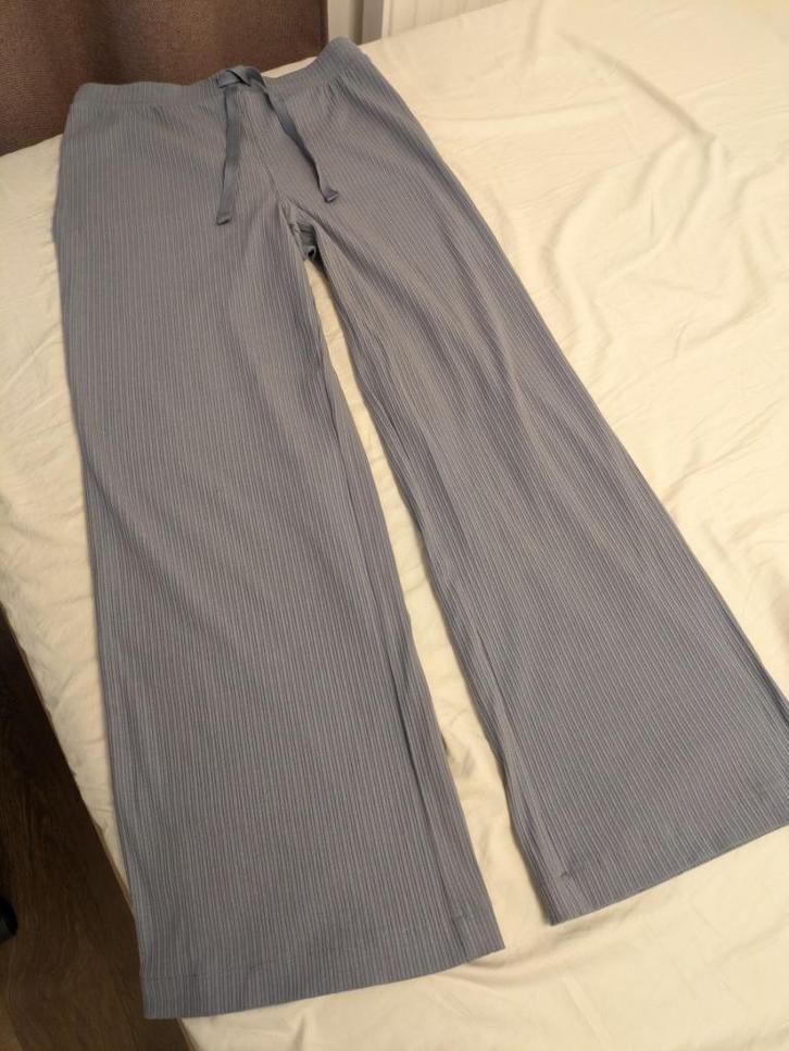 H&M dames rib wide-leg broek - maat M, Kleding | Dames, Broeken en Pantalons, Nieuw, Maat 38/40 (M), Overige kleuren, Lang, Ophalen