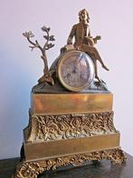BEAUMARCHAIS Pendulum Zeldzame romantische bronzen klok uit, Ophalen of Verzenden