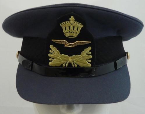 Pet Uniform DT Onderoff. (Sld-Sm) KLu, maat 58, jaren'90.(1), Verzamelen, Militaria | Algemeen, Luchtmacht, Kleding of Schoenen