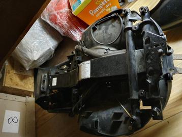 honda vfr 800 subfraam en binnenplastiek beschikbaar voor biedingen