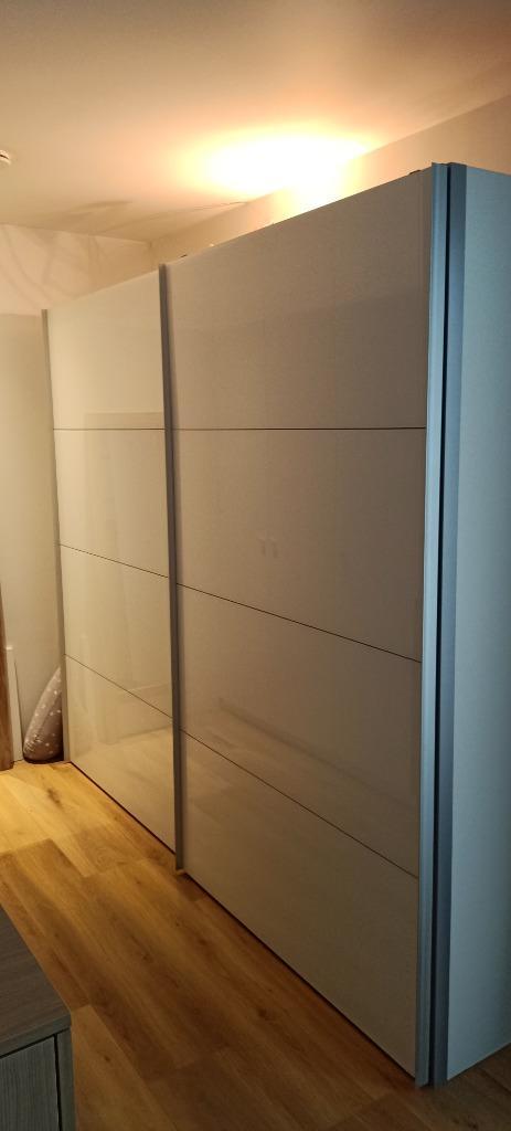 Slaapkamerkast 2.16m hoog en 2.50m lang, Huis en Inrichting, Kasten | Kleerkasten, Gebruikt, 200 cm of meer, 200 cm of meer, 50 tot 75 cm