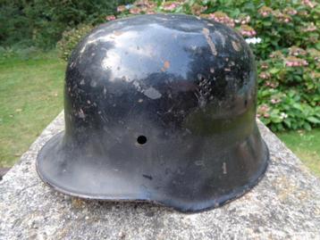 WO 2 brandweer helm schaal  beschikbaar voor biedingen