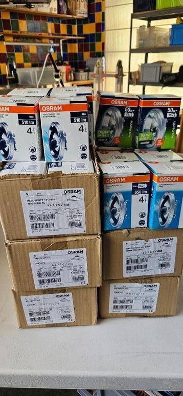 44x ongebruikte halogeen AR111 OSRAM beschikbaar voor biedingen