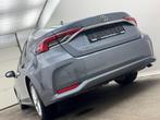 Toyota Corolla 1.5 VVT-I Sedan Dig.Aico Apple Carplay / And, Auto's, Corolla, Zilver of Grijs, 92 kW, 125 pk