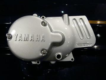 Beide motordeksels in Yamaha kleur gelakt RD 50DX RDX RD M  beschikbaar voor biedingen