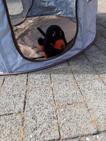 Puppy  bench   ! Opvouwbaar  BEKIJK DE FOTO'S  beschikbaar voor biedingen