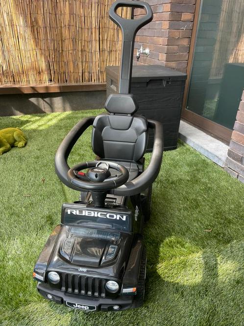 Jeep met usb aansluiting, muziek, toeter, Kinderen en Baby's, Speelgoed | Buiten | Voertuigen en Loopfietsen, Zo goed als nieuw