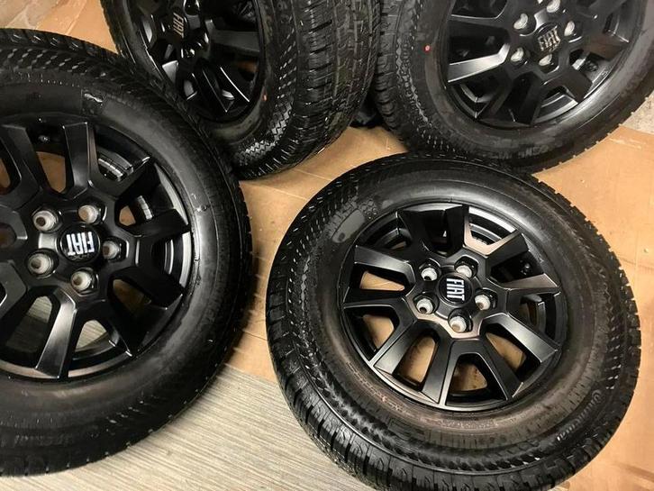 NIEUW Fiat Ducato 5x118 light velgen ️️ allseason banddn, Auto-onderdelen, Banden en Velgen, Banden en Velgen, All Season, 16 inch