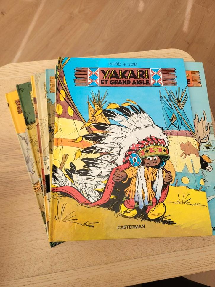 Yakari HC 1 t/m 9 Franstalig., Boeken, Stripverhalen, Gelezen, Ophalen of Verzenden