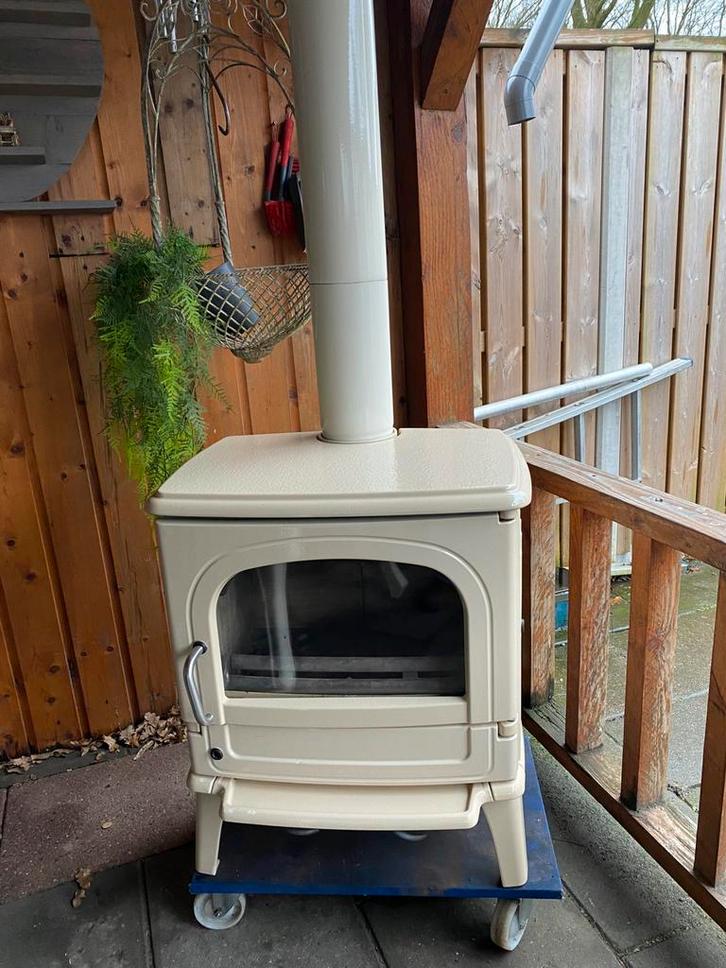 Dru 64 cb houtkachel ivoor emaille, Huis en Inrichting, Kachels, Zo goed als nieuw, Houtkachel, Hout, Ophalen