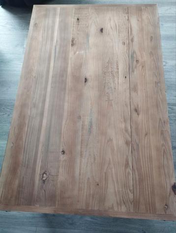 Salontafel  beschikbaar voor biedingen
