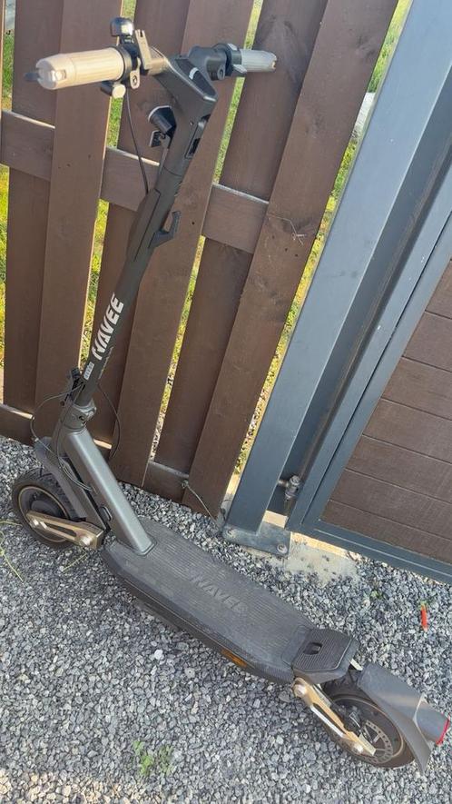 Navee elektrische scooter, Fietsen en Brommers, Steps, Zo goed als nieuw, Elektrische step (E-scooter), Ophalen of Verzenden