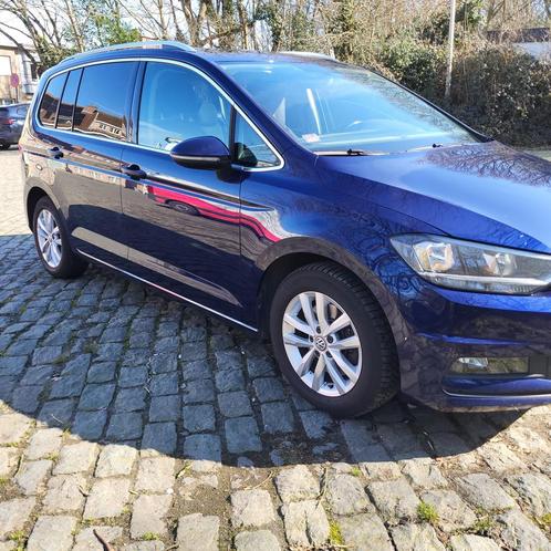 Volkswagen touran 1.6tdi navigatie pano-7zitplaatsen, Auto's, Volkswagen, Bedrijf, Touran, Cruise Control, Alcantara, Ophalen