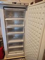 diepvries, Elektronische apparatuur, Vriezers en Diepvrieskisten, 160 cm of meer, Zo goed als nieuw, Energieklasse A of zuiniger